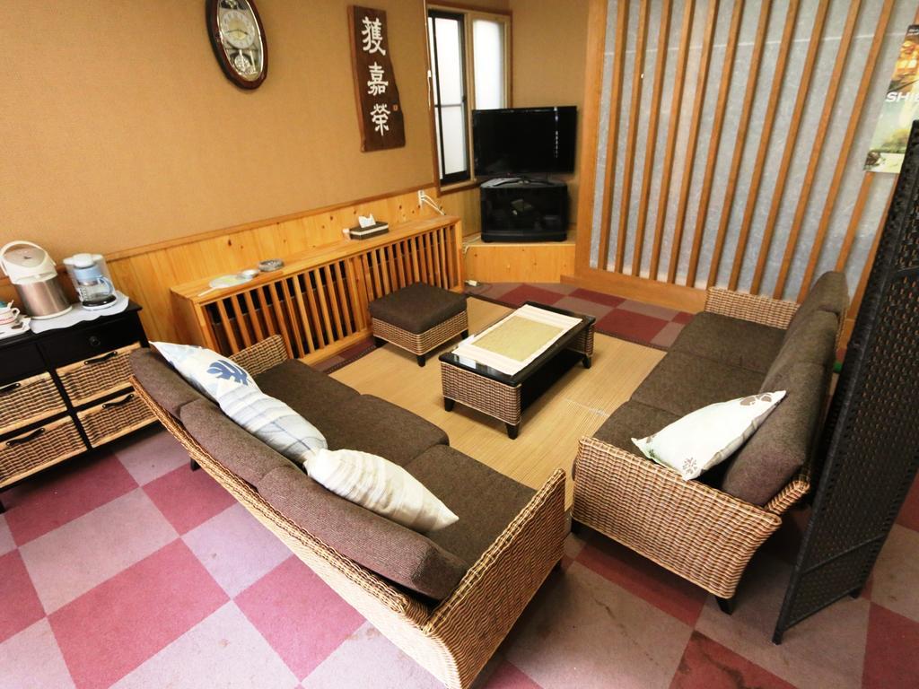 Kaneki Hotel Yamanouchi  Ngoại thất bức ảnh